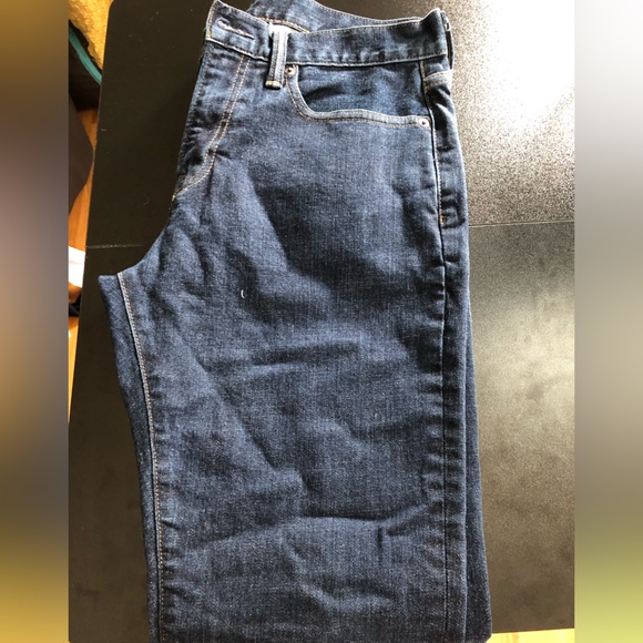 Gap jeans 30x30 slim - like new - Picture 2 of 5